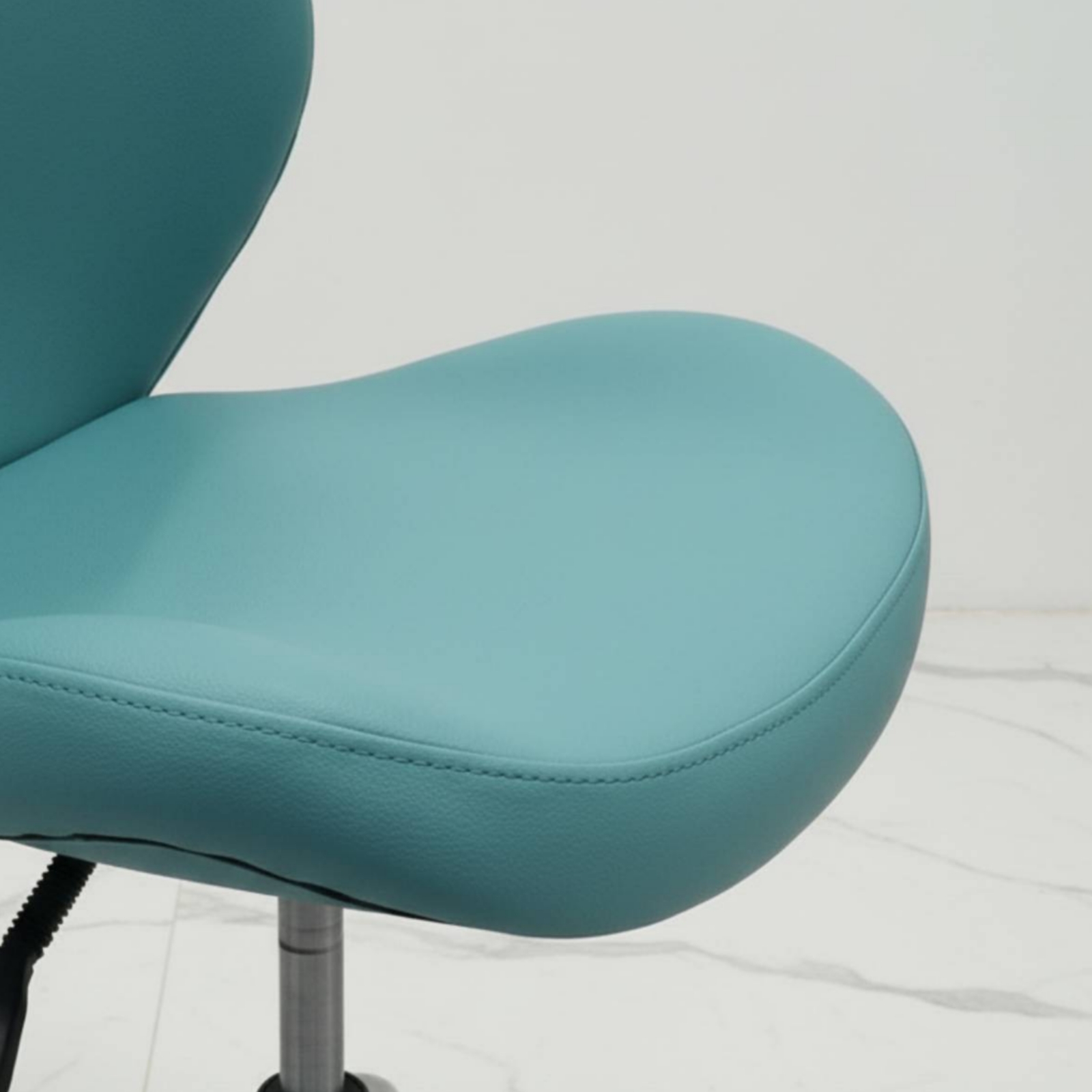 كرسي مكتب دوار مبطن، كرسي مكتب - مراجعة Office Chair وسعره